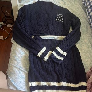 Set navy blue knit stripe